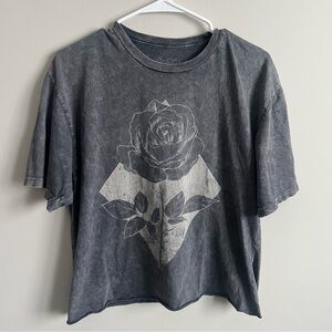 Charcoal Rose Graphic Women's Tee